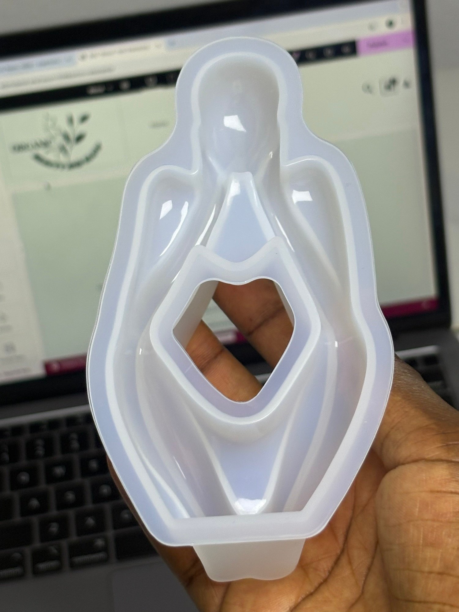 Absract mold (thinking human)