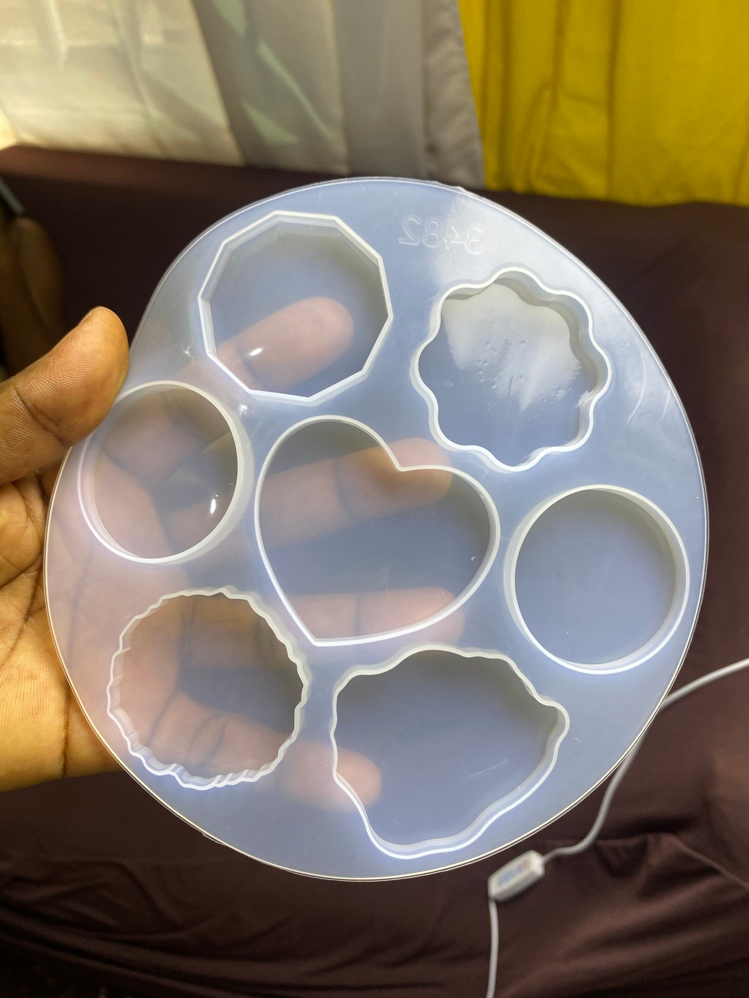 7 in 1 silicon keychain mold