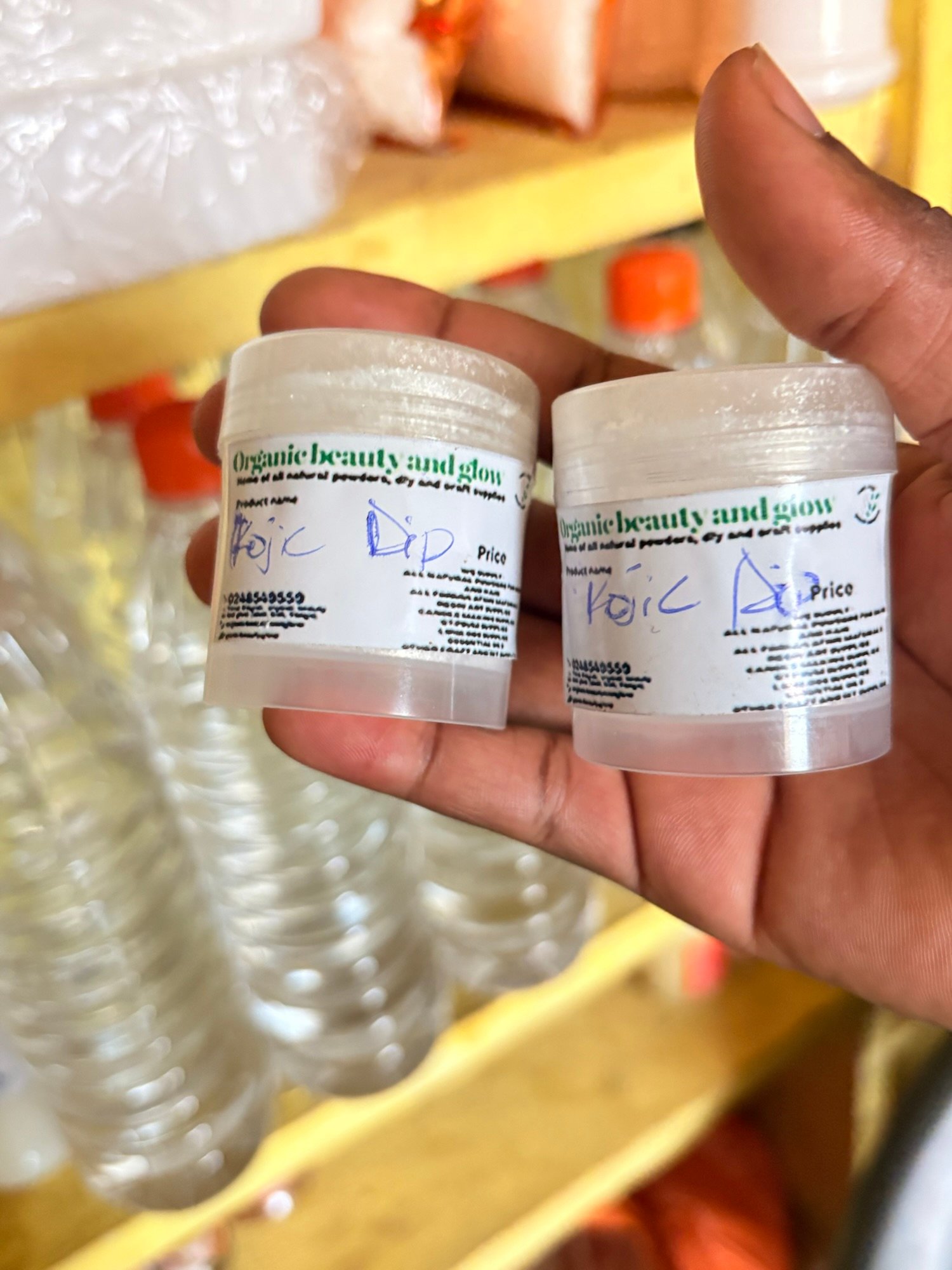 Kojic Dipalmitate (kojic dip)